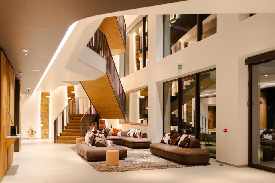Grand Hotel Courmayeur Mont Blanc, by R Collection Hotels Hotel in Courmayeur