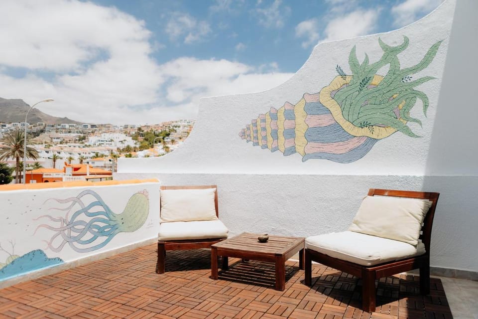 Endless Summer Hostel Hostel in Playa de las Americas
