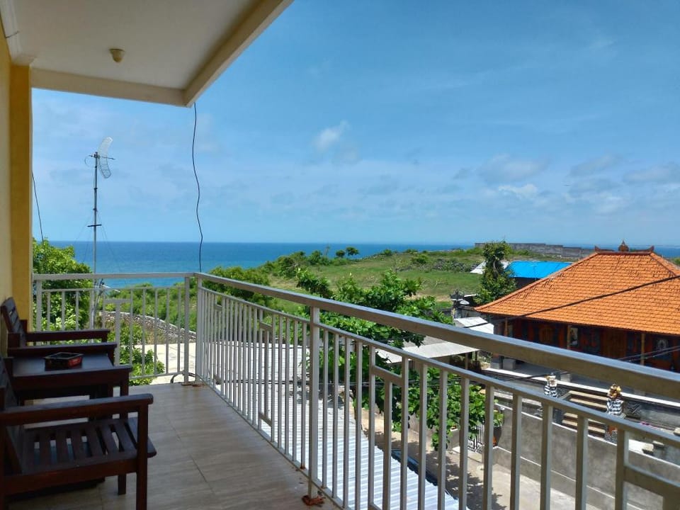 Balangan Paradise Hostel Bed and Breakfast in Bali
