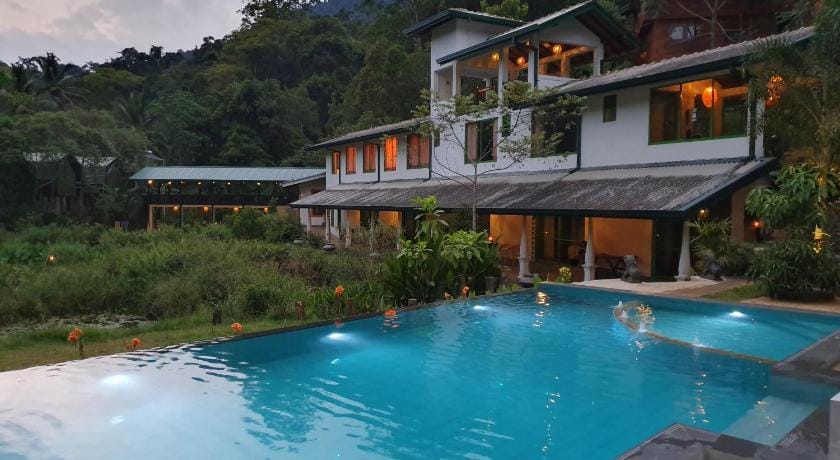 Sinharaja Forest Edge Guest House Bed and Breakfast in Southern Province