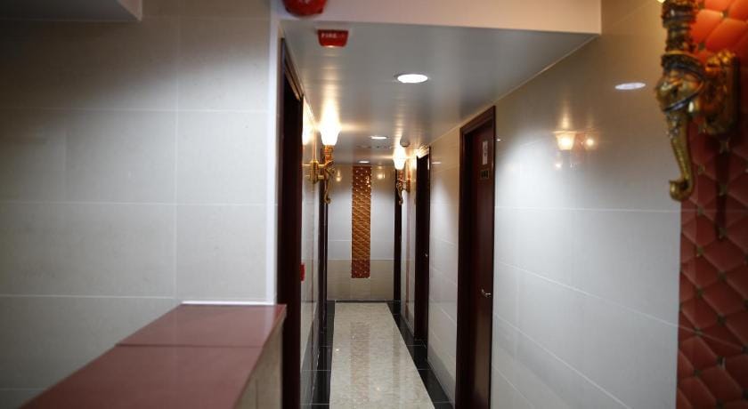 Sandhu Guest House Bed and Breakfast in Hong Kong