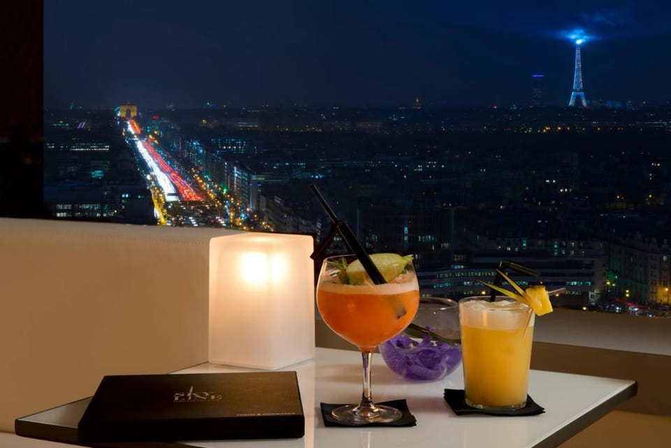 Melia Paris La Defense Hotel in Puteaux