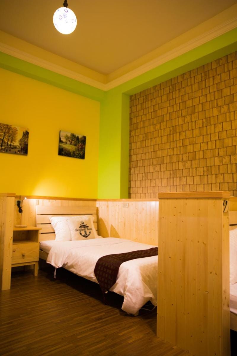 輕旅小站 Soft Travel Hostel Bed and Breakfast in Taiwan, Province of China