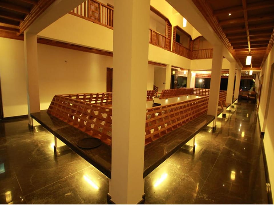 Elephant Route Resort Hotel in Kerala