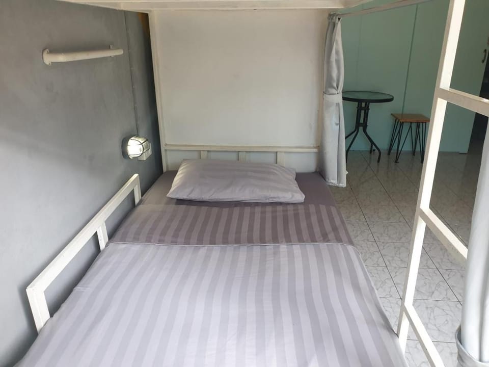 i-smile Hostel Bed and Breakfast in Chiang Mai