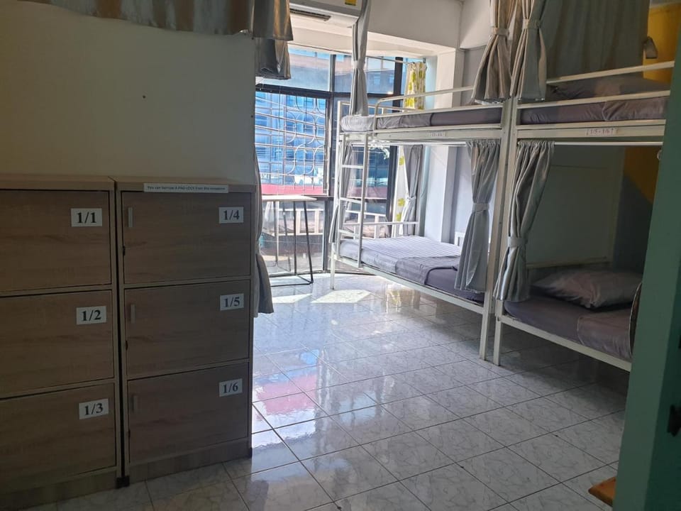 i-smile Hostel Bed and Breakfast in Chiang Mai