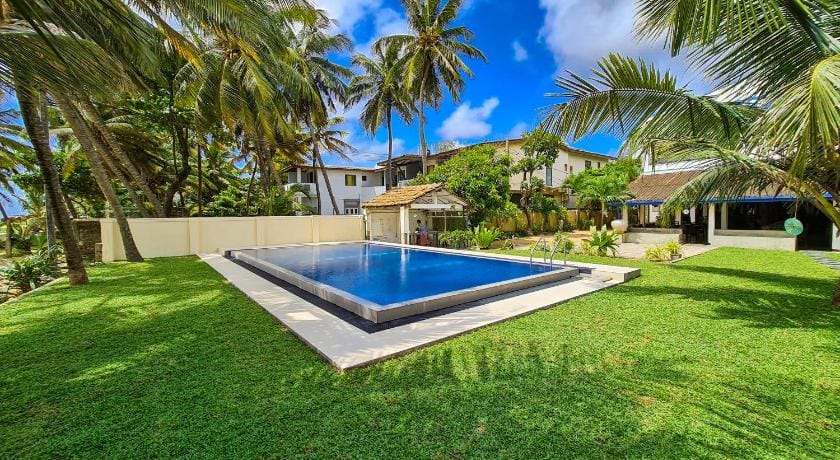 Star Beach Guest House Hotel in Negombo