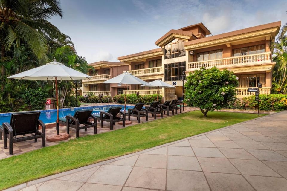 De Mandarin Beach Resort Suites and Villas Resort in Candolim