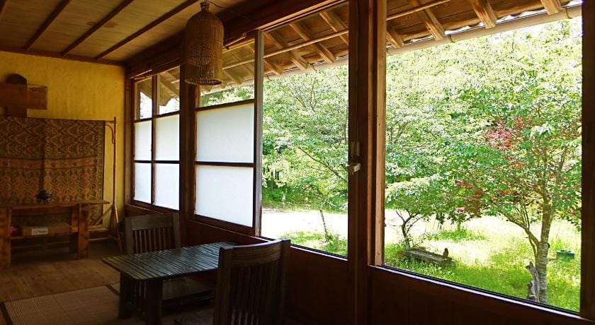 Kominka Sharehouse Hooju Bed and Breakfast in Japan