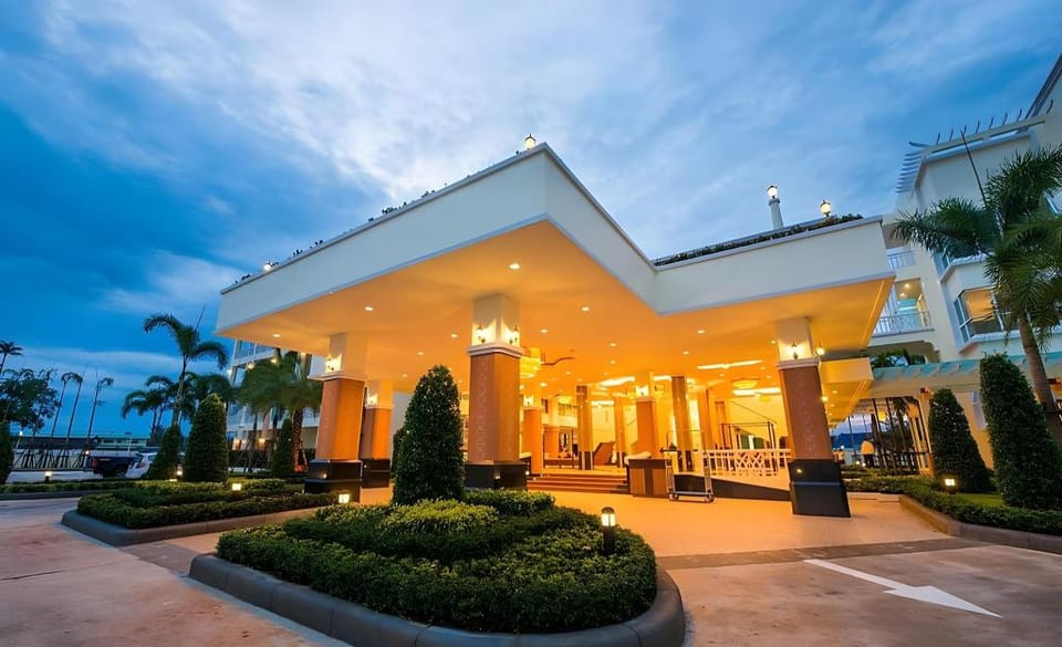Krabi Front Bay Resort Resort in Krabi Changwat
