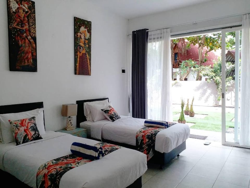 Dejavu Hotel Turtle Beach Gili Trawangan Hotel in Pemenang