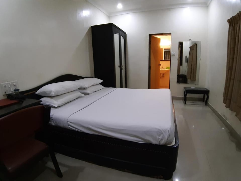 Hotel Ritz Hotel in Pune