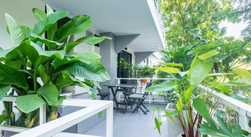 The Beach Cha Am Guest House Bed and Breakfast in Thailand