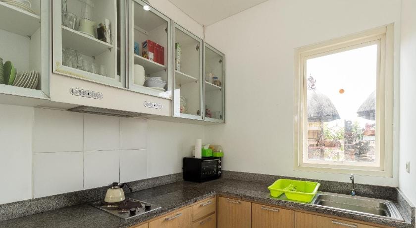 Ara Inn Bed And Breakfast Hotel in Kuta