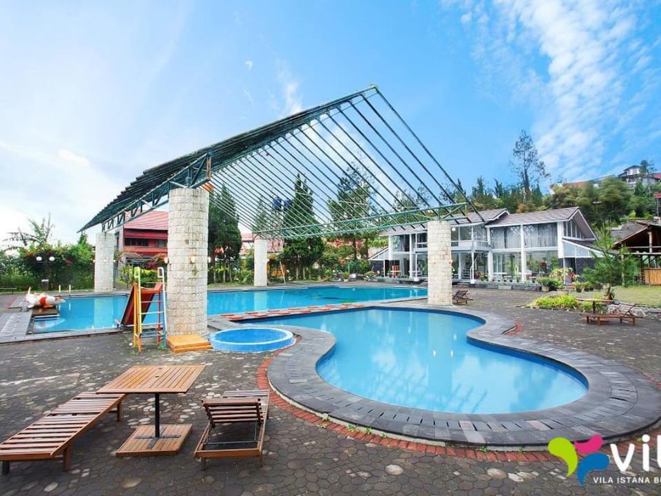 Avarest 4BR  Family Villa Lembang Villa in Parongpong