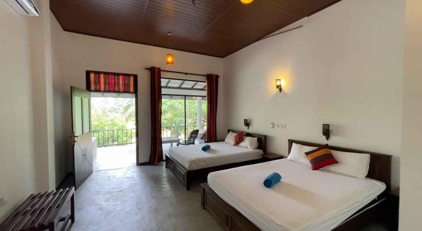 Luvi Lucas River Side Guest House Bed and Breakfast in Southern Province