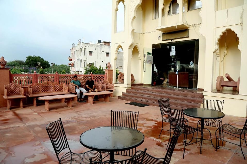 Hotel Roshan Haveli Hotel in Jaipur
