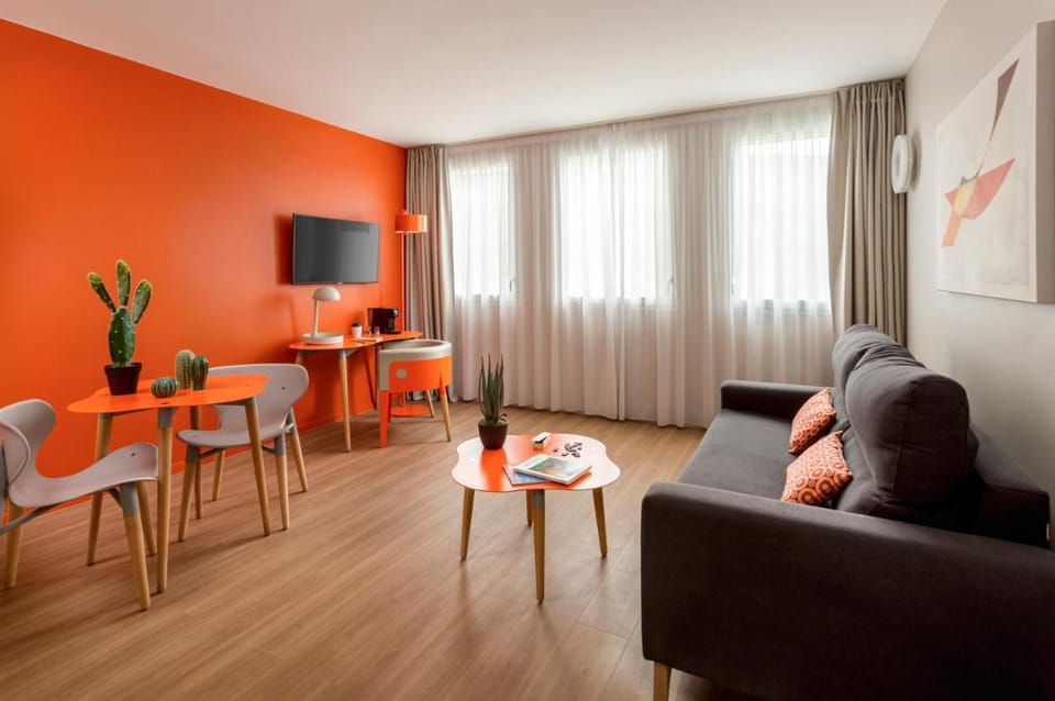 Appart'City Collection Paris Vélizy Apartment hotel in Île-de-France