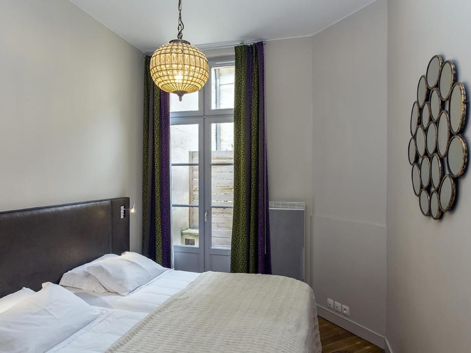 Bord'ôappart Le Cheverus Apartment in Bordeaux