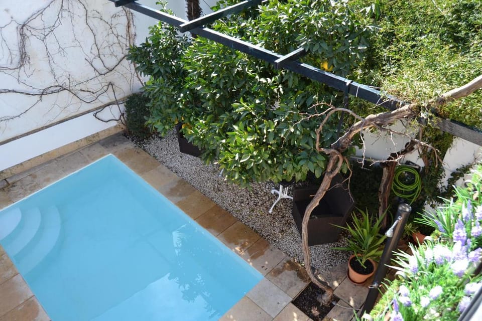 Suite Comares Lodge in Granada