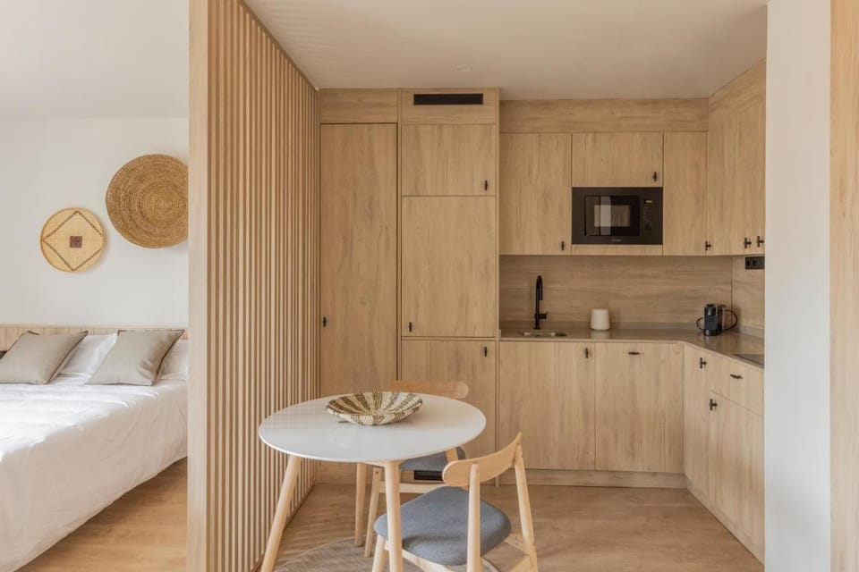 Libere Barcelona Sant Antoni Apartment hotel in Barcelona