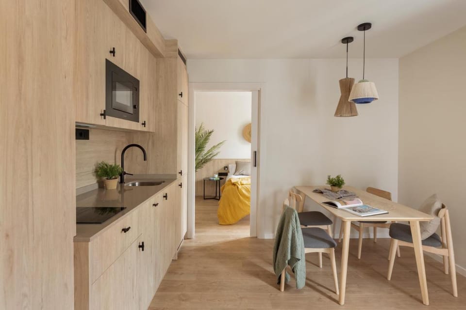 Libere Barcelona Sant Antoni Apartment hotel in Barcelona