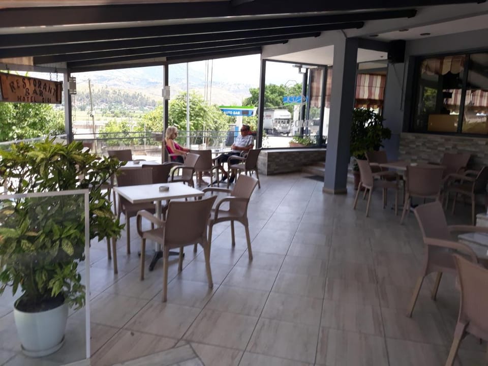 Qiqi Hotel Hotel in Vlorë County, Albania