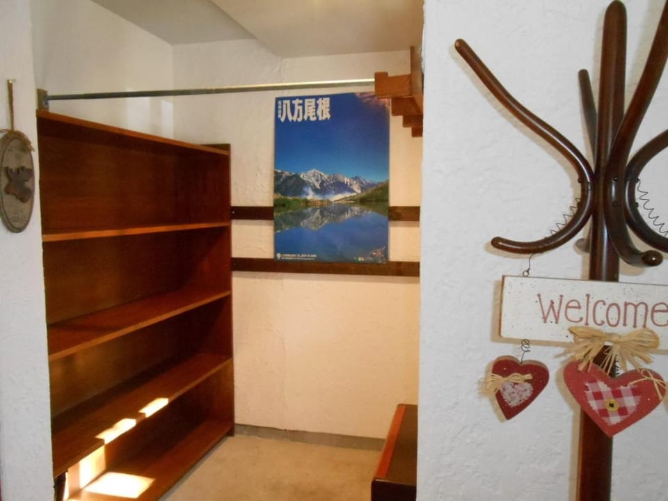 Pension Nugget Inn Bed and Breakfast in Hakuba