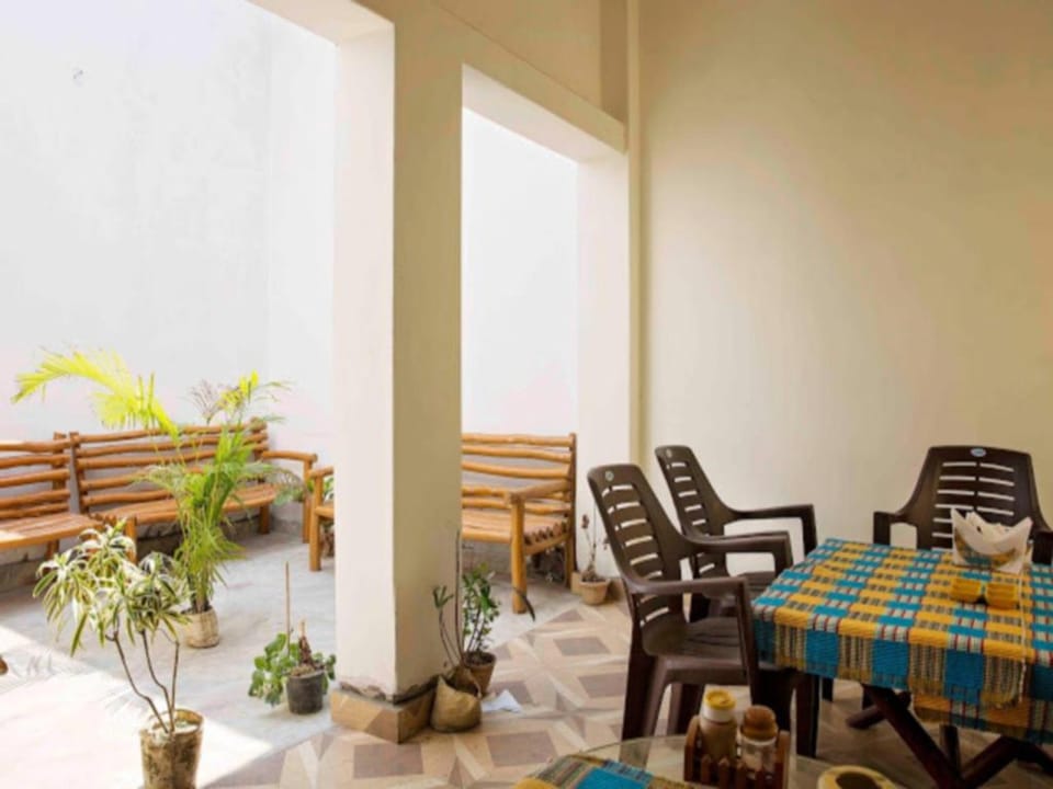 Assi River Guest House Hotel in Varanasi