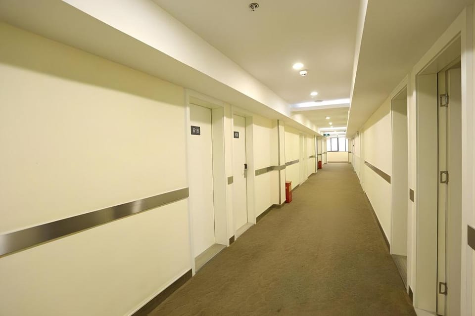 7 Days Inn Chengdu Jingli Hongpailou Metro Station Hotel in Chengdu
