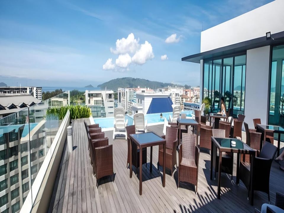 Marina Travellers Suite at Sky Karamunsing Apartment in Kota Kinabalu