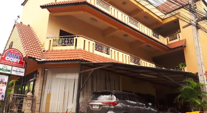 Mini Cost Apartment&Guesthouse Apartment hotel in Chiang Mai