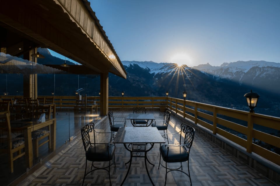 Vivaan-The Sunrise Resort Hotel in Manali