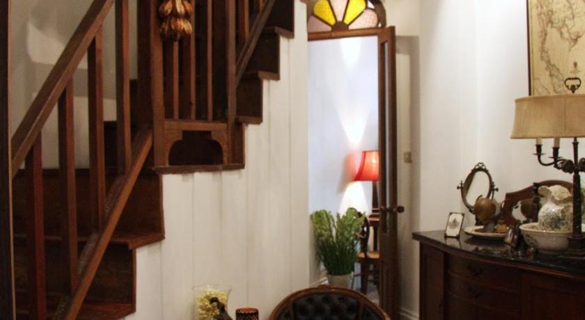 The Bhuthorn Bed And Breakfast Bed and Breakfast in Bangkok