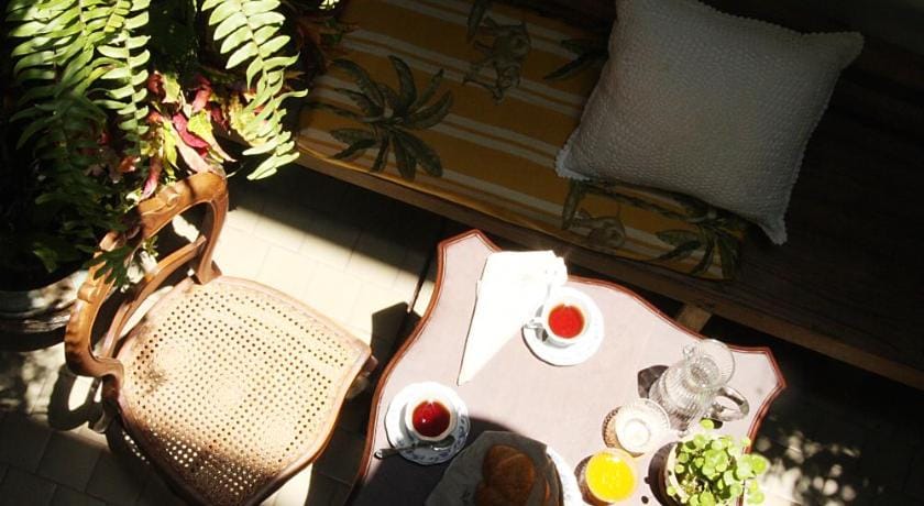 The Bhuthorn Bed And Breakfast Bed and Breakfast in Bangkok