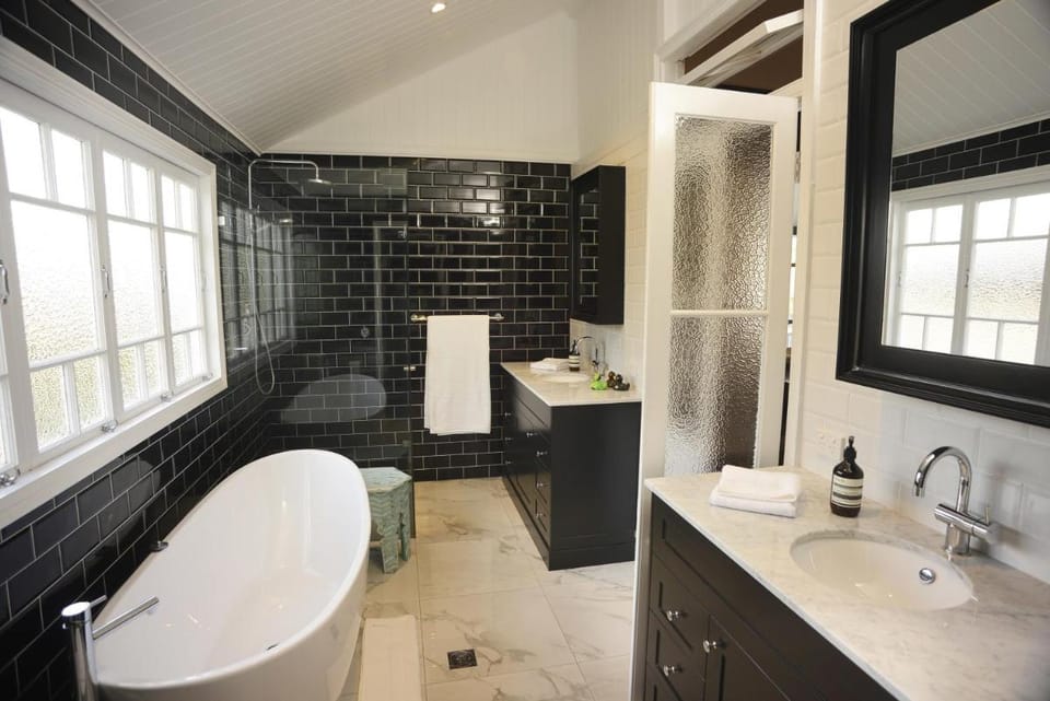Heal House Bed and Breakfast in Brisbane