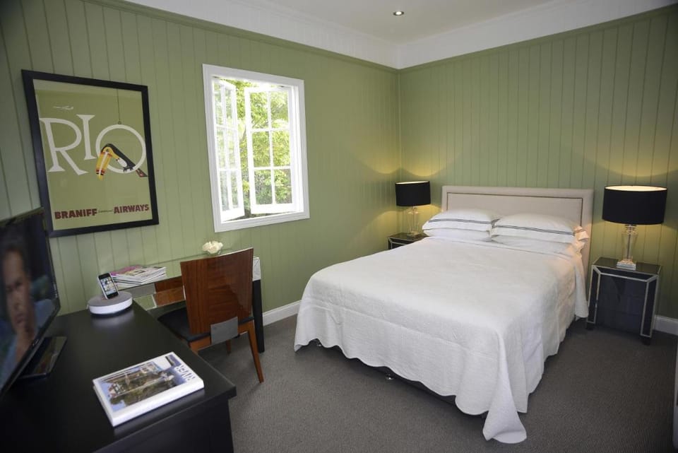 Heal House Bed and Breakfast in Brisbane