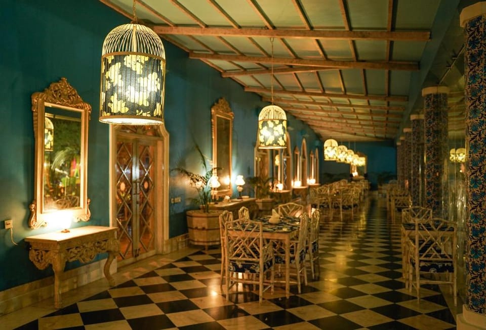 Raj Niwas Palace Hotel in Uttar Pradesh