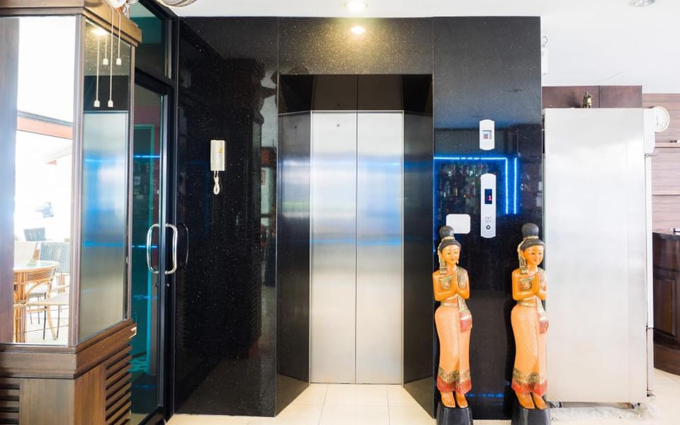 Patong Moon Inn Residence Hotel in Patong