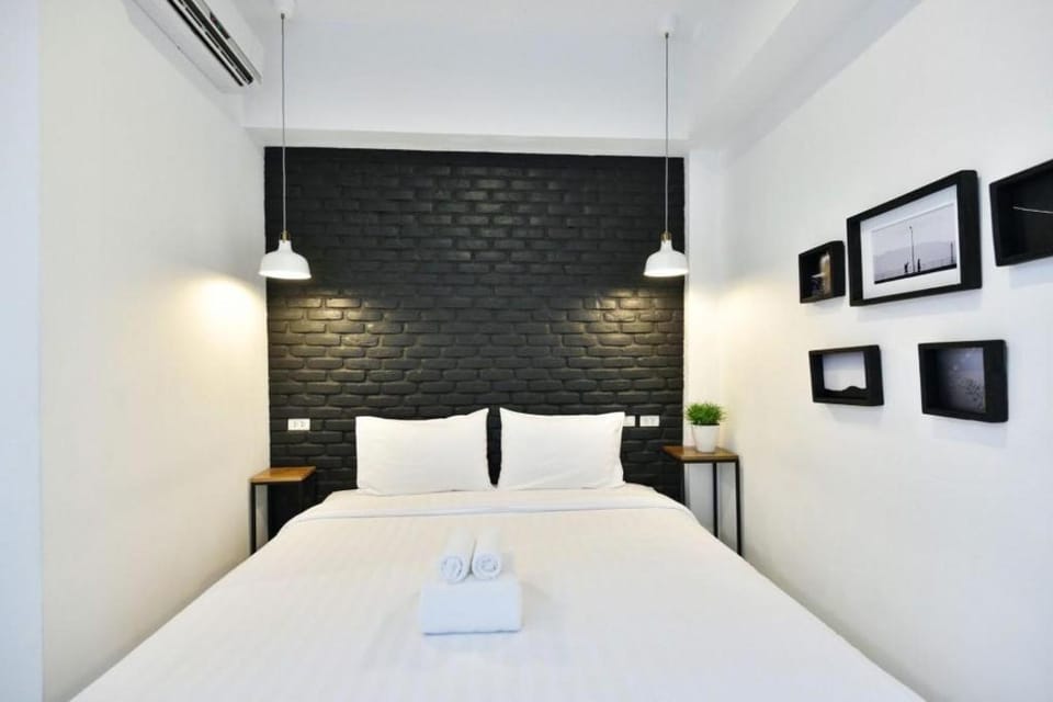 The Rommanee Classic Guesthouse Bed and Breakfast in Wichit