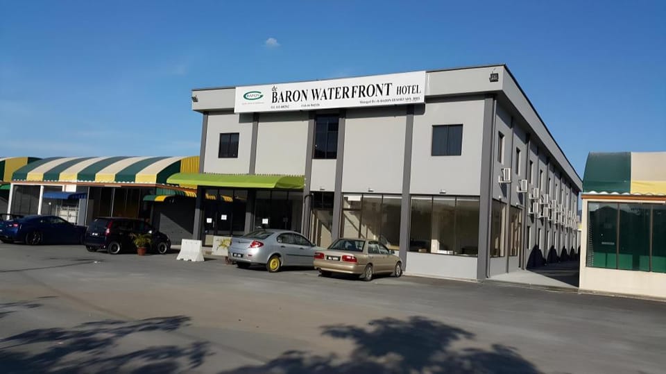 Baron Water Front Motel in Kedah