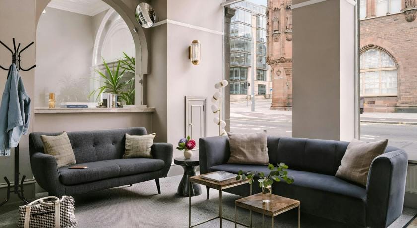 Royal Garden Apartments New Town Apartment in Edinburgh