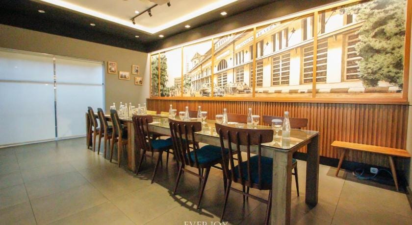 Ivory Hotel Bandung Hotel in Bandung