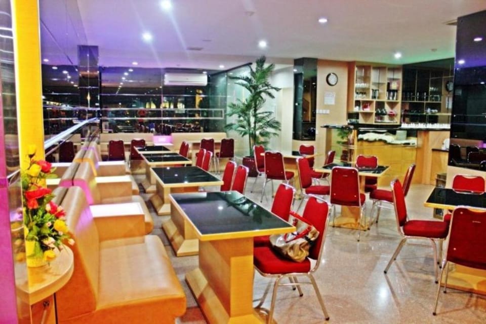 Lovina Inn Penuin Hotel Hotel in Riau Islands, Indonesia