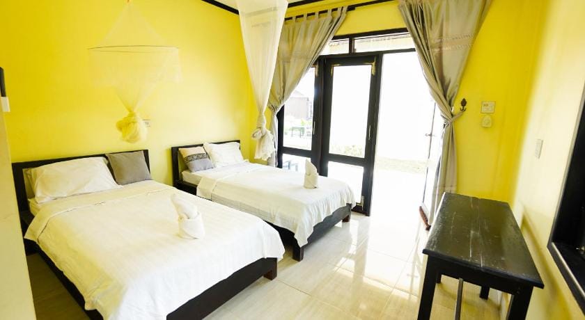 Mr Tho's Bungalow Bed and Breakfast in Cambodia