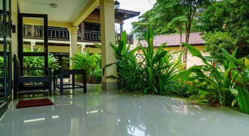 Mr Tho's Bungalow Bed and Breakfast in Cambodia