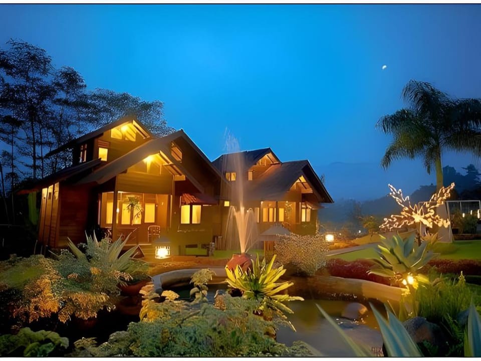 Citra Cikopo Hotel Resort in Cisarua