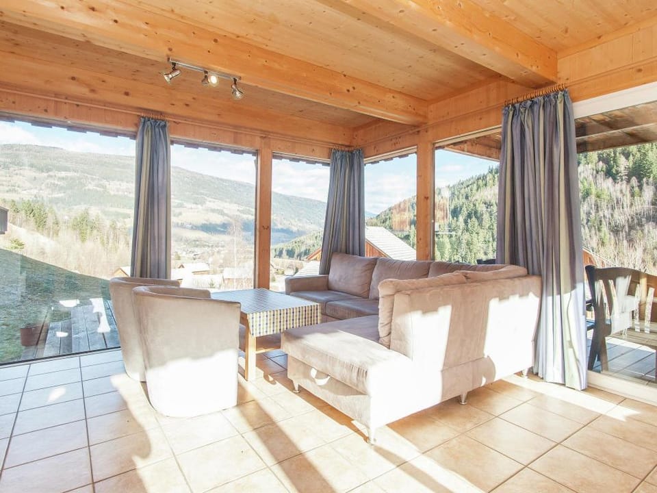 Inviting chalet with terrace Vacation rental in Carinthia, Austria