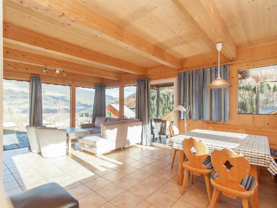 Inviting chalet with terrace Vacation rental in Carinthia, Austria