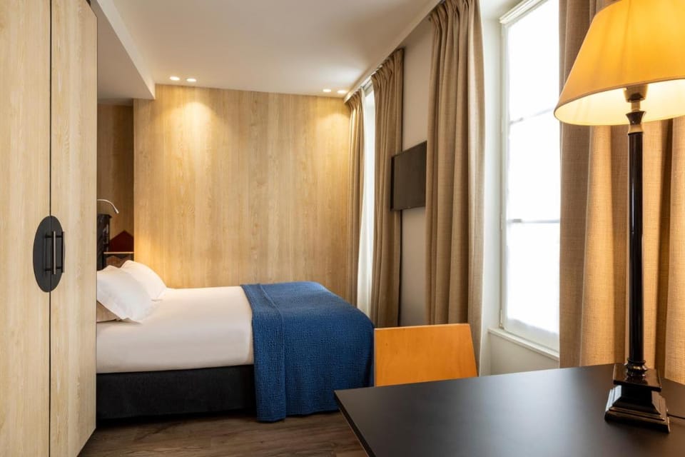 Hotel Lâ€™Antoine Hotel in Paris
